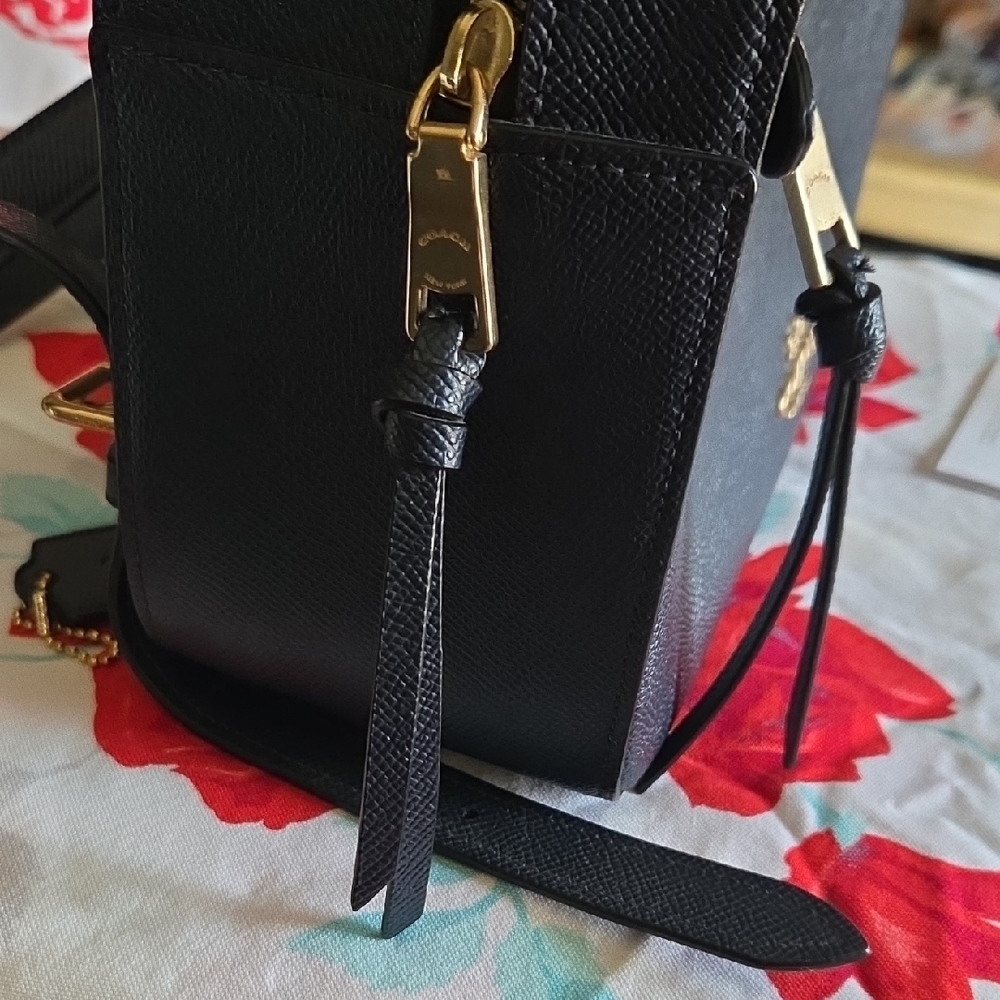 Coach Navy Leather Backpack with Gold Hardware - Picture 5 of 7